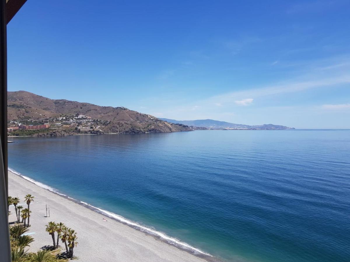 Atico En Almunecar. Primera Linea De Playa Con Vistas Espectaculares מראה חיצוני תמונה